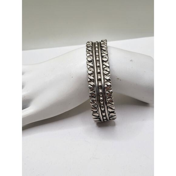 Vintage Heavy Silver Tone Triple Band Textured Metal Cuff Bracelet - Picture 6 of 10